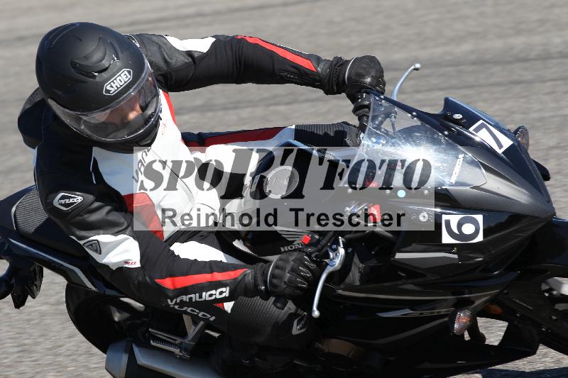 /Archiv-2025/48 25.08.2025 Cornu Master School ADR/blau-bleu/67